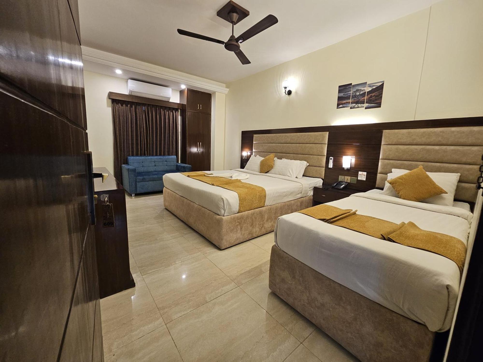 White Park Hotel & Suites Chittagong Exteriör bild